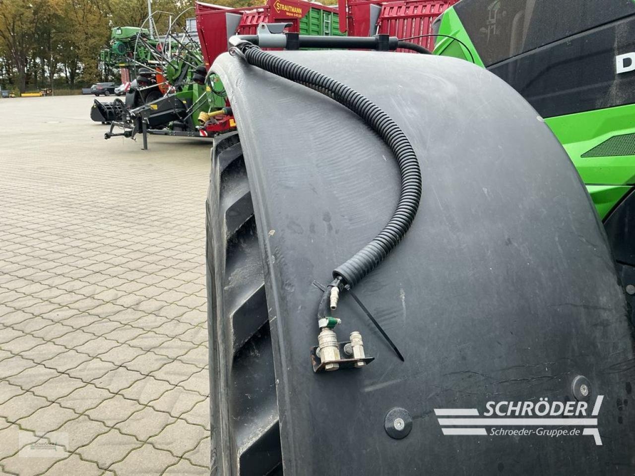 Traktor типа Deutz-Fahr AGROTRON 7250 TTV | RTK, Gebrauchtmaschine в Hemmoor (Фотография 7)